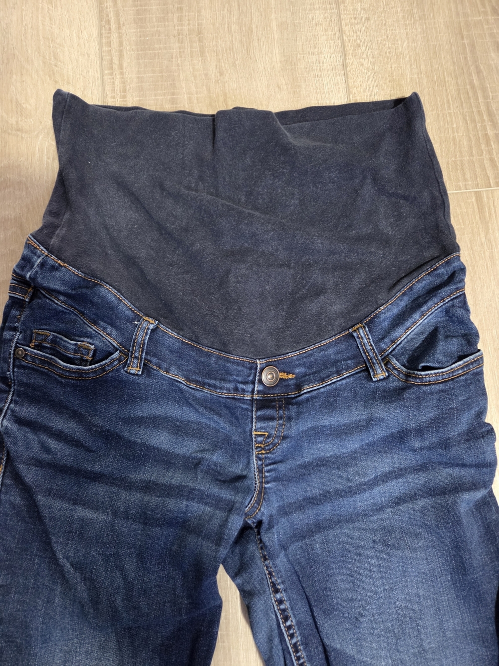 Thyme Maternity Reg Fit Jeans- Dark Blue Over-Bump Panel SM - Picture 2 of 4